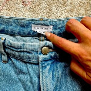 Good American slouchy jeans- women’s size 12. Gently worn